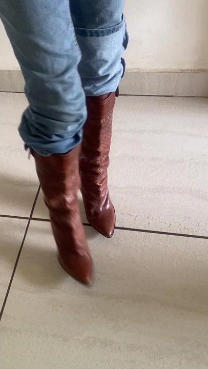 Nine West leather boots