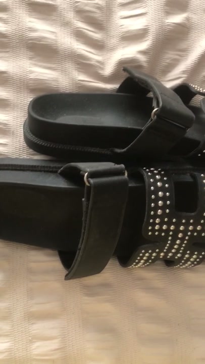 Flat sandals with silver studs,very comfortable shoes