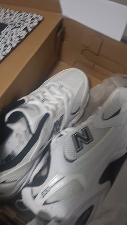 N B New Balance