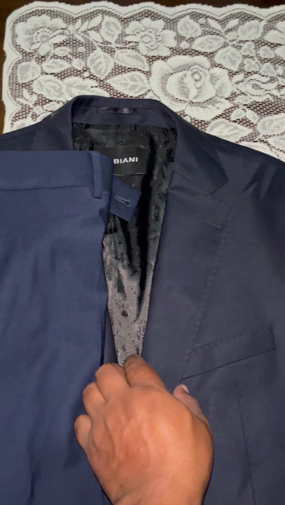 Fabiani Black Men's Full Suit 34-L - Like New Condition