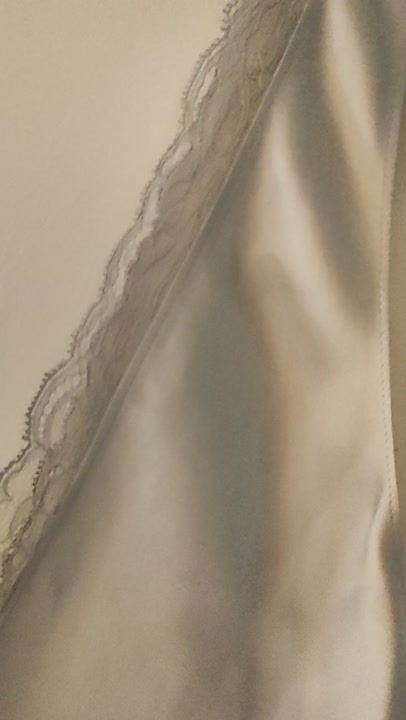 Trim detail camisole 