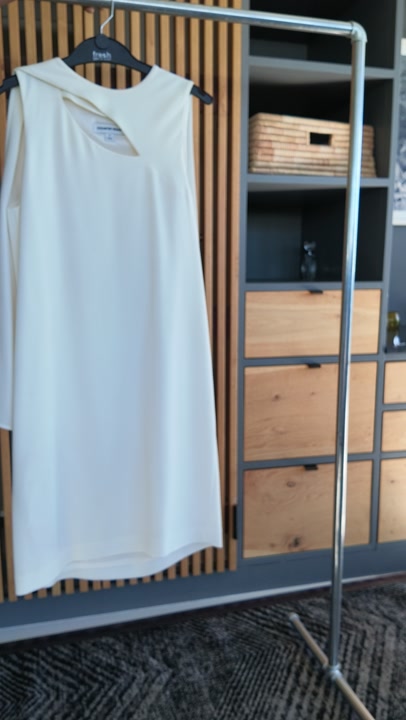 Country Road Cream Midi Dress Size 10, Cape Silhouette