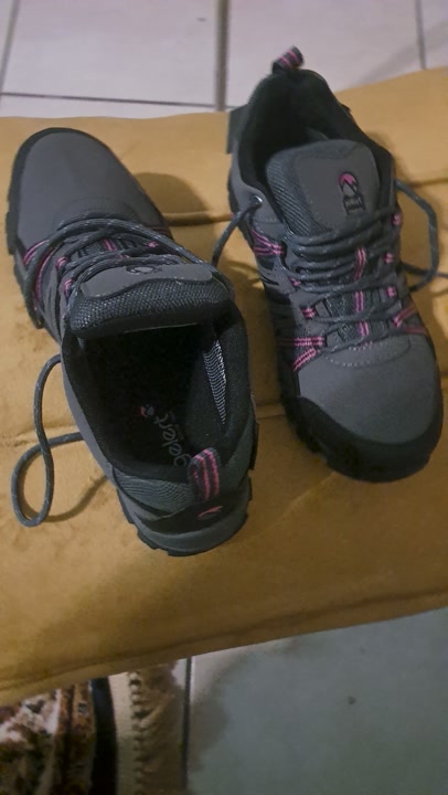 Gelert waterproof woman's Hiking shoes