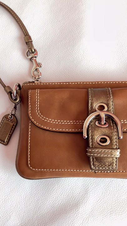 Coach Soho Leather Buckle Flap Mini Wristlet / Clutch Wallet