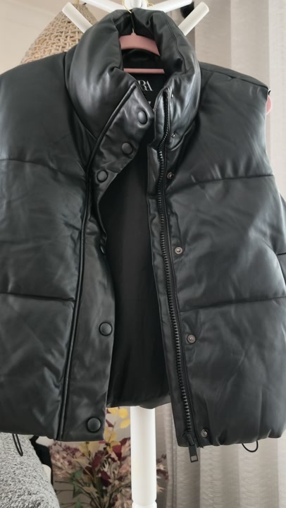 Zara Black Faux-Leather Sleeveless Puffer Vest